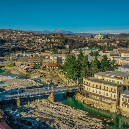 Hotel Caravan Palace Kutaisi Dış mekan fotoğraf